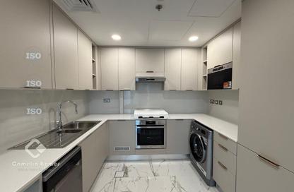Apartment - 2 Bedrooms - 4 Bathrooms for rent in Lusail Marina Heights - Marina District - Lusail