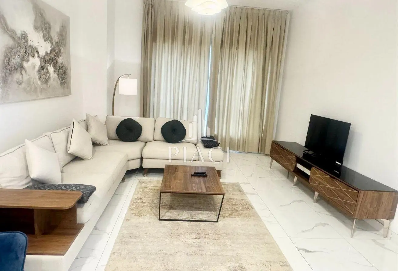 994803 - Property Main Image