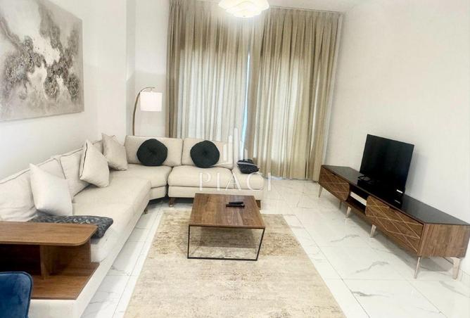994803 - Property Main Image