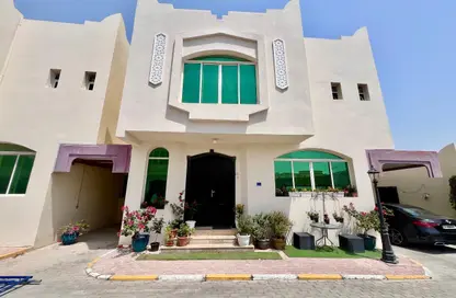 Villa - 4 Bedrooms - 6 Bathrooms for rent in Souk Al gharaffa - Al Gharrafa - Doha