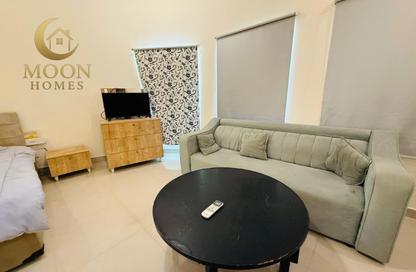 Apartment - Studio - 1 for rent in Al Maamoura - Al Maamoura - Doha