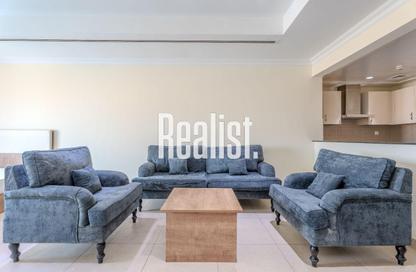 Apartment - Studio - 1 for rent in East Porto Drive - Porto Arabia - The Pearl Island - Doha