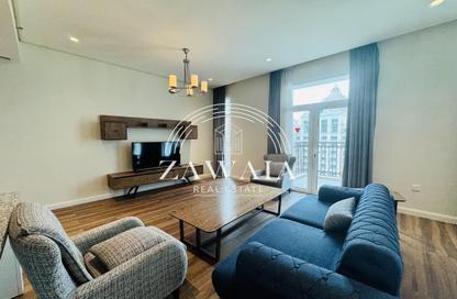Apartment - 2 Bedrooms - 4 Bathrooms for rent in Floresta Gardens - Floresta Gardens - The Pearl Island - Doha
