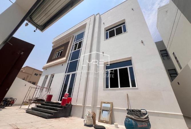 60725147 - Property Image 2