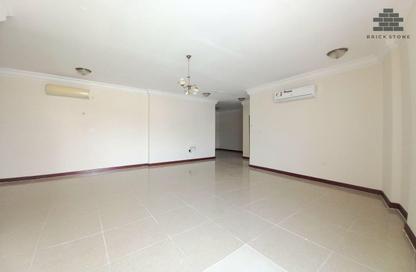 Apartment - 2 Bedrooms - 2 Bathrooms for rent in Muntazah 70 - Al Muntazah - Doha