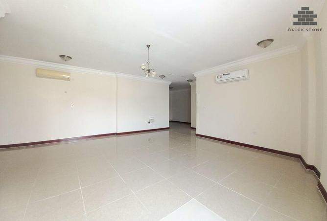 60779337 - Property Main Image