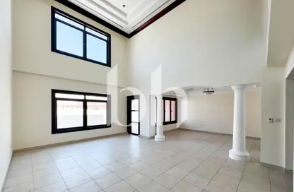 Townhouse - 3 Bedrooms - 4 Bathrooms for rent in West Porto Drive - Porto Arabia - The Pearl Island - Doha