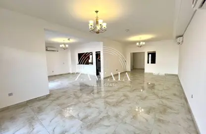 Compound - 5 Bedrooms - 6 Bathrooms for rent in Al Waab Street - Al Waab - Doha