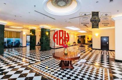 Apartment - Studio - 1 Bathroom for rent in Banks street - Musheireb - Doha