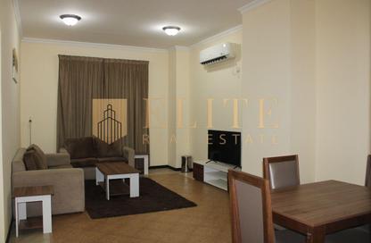Apartment - 2 Bedrooms - 3 Bathrooms for rent in Musheireb Apartments - Musheireb - Doha