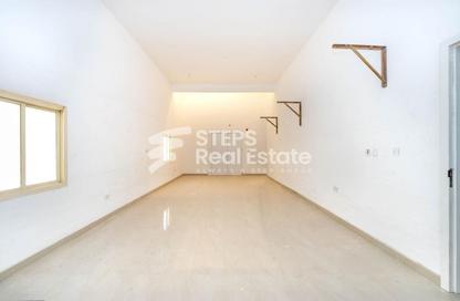 Warehouse - Studio - 3 for rent in Al Wukair - Al Wukair - Al Wakra
