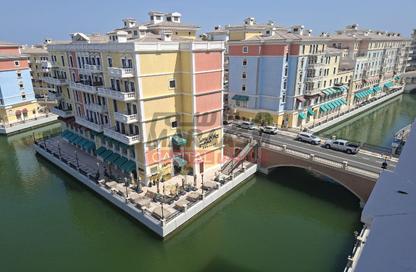 Apartment - 2 - 3 for rent in Teatro - Qanat Quartier - The Pearl Island - Doha