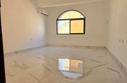 Apartment - 3 Bedrooms - 2 Bathrooms for rent in Old Airport Road - Old Airport Road - Doha Apartment - 3 Bedrooms - 2 Bathrooms for rent in Old Airport Road - Old Airport Road - Doha
