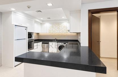 Apartment - 1 - 2 for rent in Viva West - Viva Bahriyah - The Pearl Island - Doha