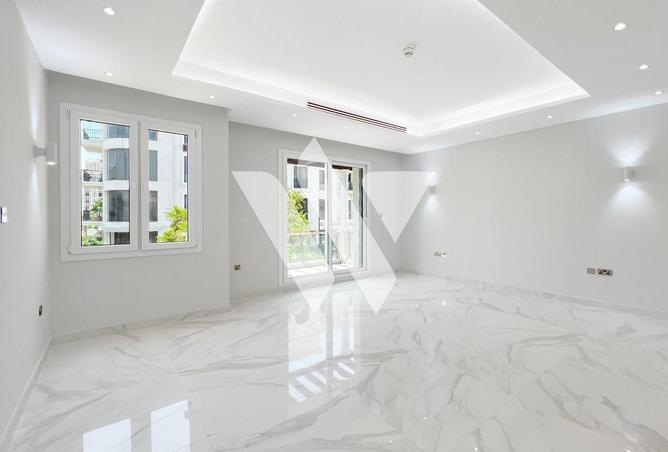 978877 - Property Image 3