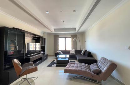 Apartment - 1 Bedroom - 2 Bathrooms for rent in East Porto Drive - Porto Arabia - The Pearl Island - Doha