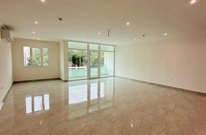Apartment - 1 Bedroom - 2 Bathrooms for rent in Al Sadd Road - Al Sadd - Doha