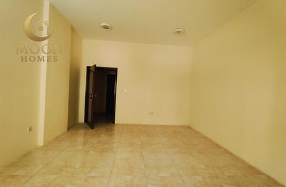 Apartment - 2 Bedrooms - 2 Bathrooms for rent in Al Mansoura - Al Mansoura - Doha