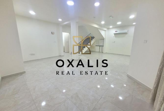 51385377 - Property Image 2