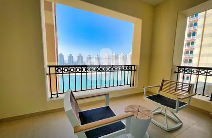 Apartment - 2 Bedrooms - 3 Bathrooms for rent in Viva West - Viva Bahriyah - The Pearl Island - Doha