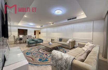 Apartment - 1 Bedroom - 2 Bathrooms for rent in West Porto Drive - Porto Arabia - The Pearl Island - Doha Apartment - 1 Bedroom - 2 Bathrooms for rent in West Porto Drive - Porto Arabia - The Pearl Island - Doha