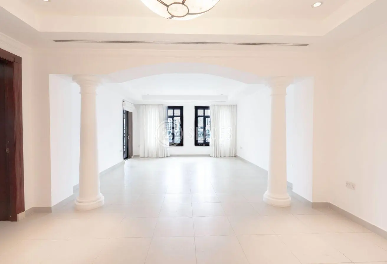 63697727 - Property Main Image
