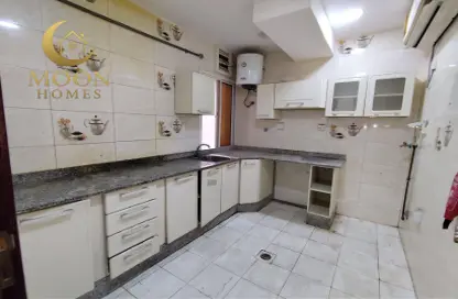 Apartment - 2 Bedrooms - 2 Bathrooms for rent in Al Muntazah Street - Al Muntazah - Doha