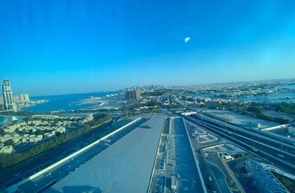 Apartment - 2 Bedrooms - 2 Bathrooms for rent in Zig Zag Towers - West Bay - Doha