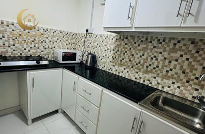 Penthouse - 2 - 1 for rent in Najma Street - Najma - Doha