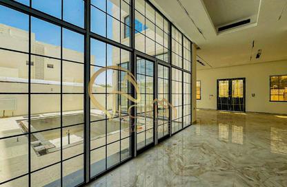 Villa - 7+ Bedrooms - 7+ Bathrooms for sale in Al Dafna - Al Dafna - Doha