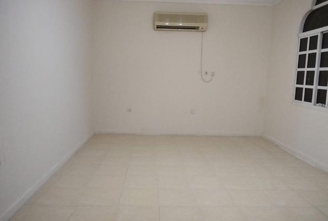 1002073 - Property Main Image