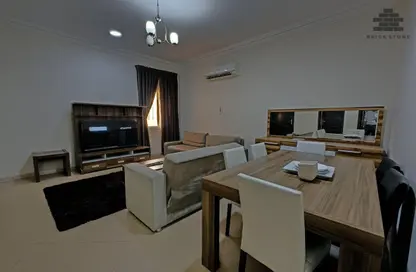 Apartment - 2 Bedrooms - 2 Bathrooms for rent in Muntazah 10 - Al Muntazah - Doha