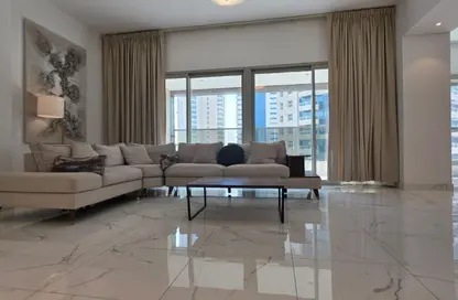 Apartment - 3 Bedrooms - 3 Bathrooms for rent in West Bay Tower - West Bay - West Bay - Doha
