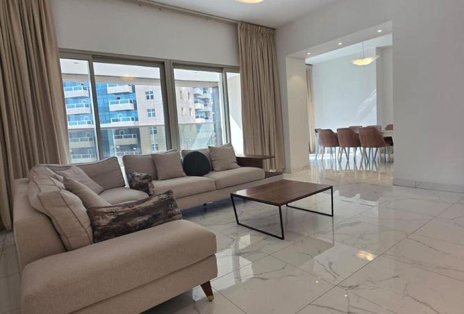 1006921 - Property Image 2