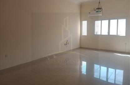 Apartment - 2 Bedrooms - 2 Bathrooms for rent in Muntazah 7 - Al Muntazah - Doha