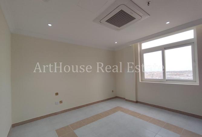 54148728 - Property Image 3