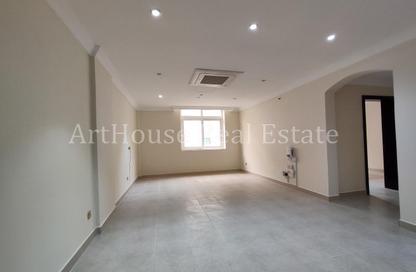 Apartment - 3 Bedrooms - 3 Bathrooms for rent in Najma Street - Najma - Doha