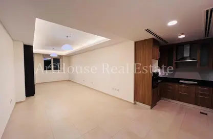 Apartment - Studio - 1 Bathroom for rent in Viva East - Viva Bahriyah - The Pearl Island - Doha