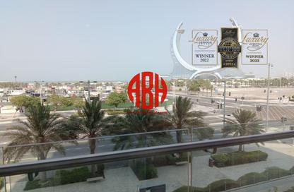 Apartment - 1 Bedroom - 2 Bathrooms for rent in Lusail Marina Heights - Marina District - Lusail