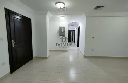 Apartment - 2 Bedrooms - 3 Bathrooms for rent in Al Zubair Bakkar Street - Al Sadd - Doha