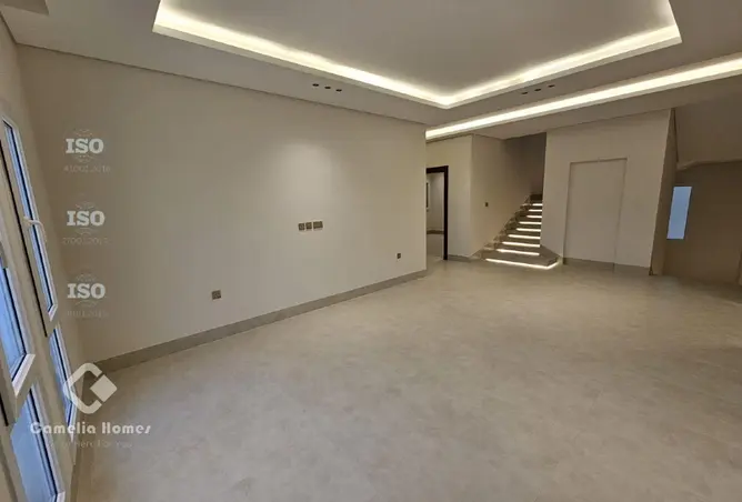 64253980 - Property Image 3