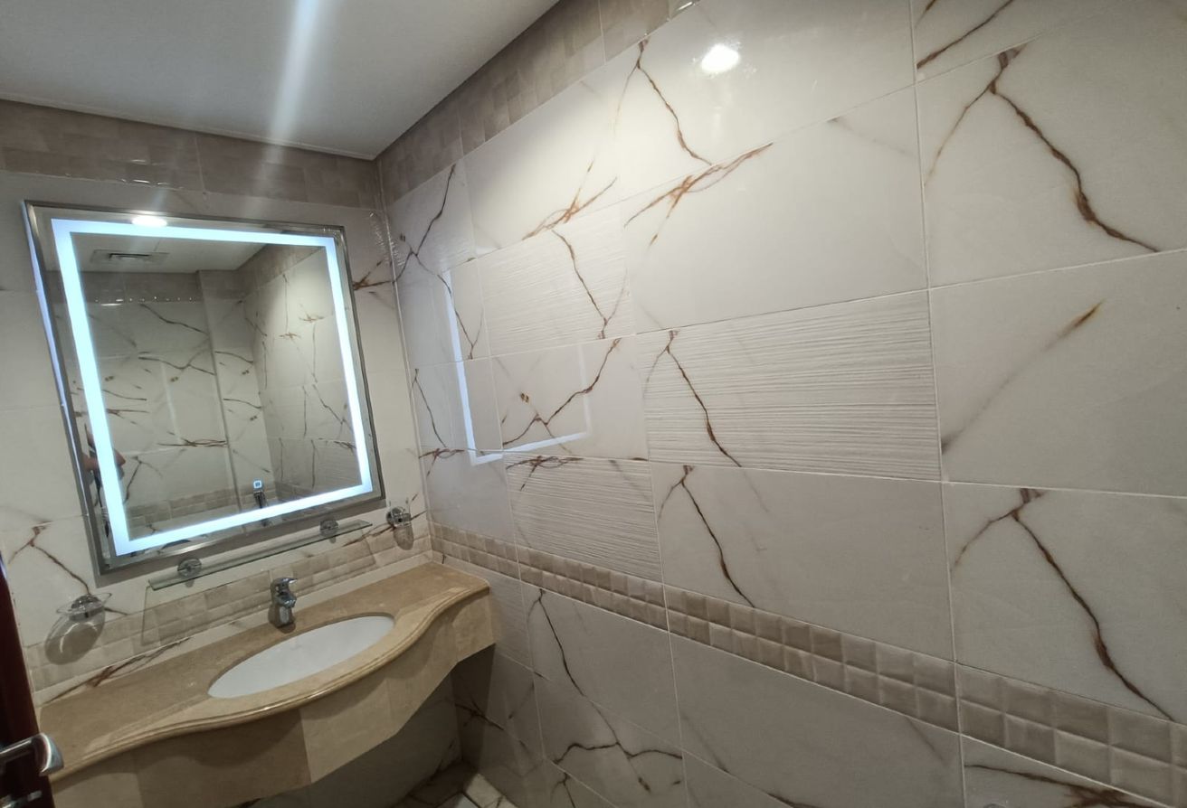 Fully Furnished 1BHK | Fox Hills, Lusail thumbnail 12