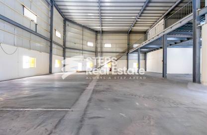 Warehouse - Studio - 7+ Bathrooms for rent in East Industrial Street - Birkat Al Awamer - Al Wakra