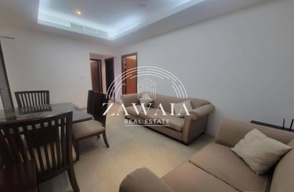 Apartment - 2 Bedrooms - 2 Bathrooms for rent in Umm Ghwailina Comm - Umm Ghuwalina - Umm Ghuwailina - Doha