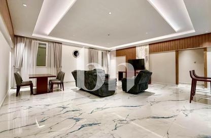 Apartment - 2 Bedrooms - 3 Bathrooms for rent in Gulf Residence - Al Mansoura - Doha