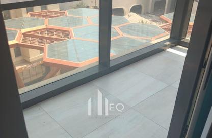Apartment - 1 Bedroom - 2 Bathrooms for sale in Crystal Residence - Gewan Island - The Pearl Island - Doha