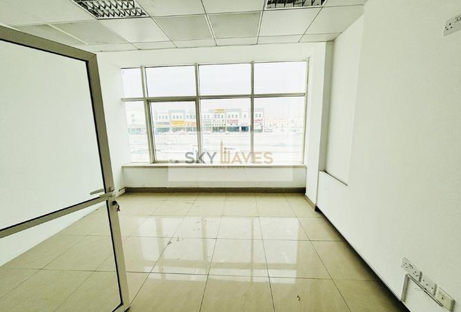 54102084 - صورة العقار 2