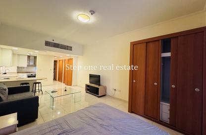 Apartment - Studio - 1 Bathroom for rent in Viva West - Viva Bahriyah - The Pearl Island - Doha
