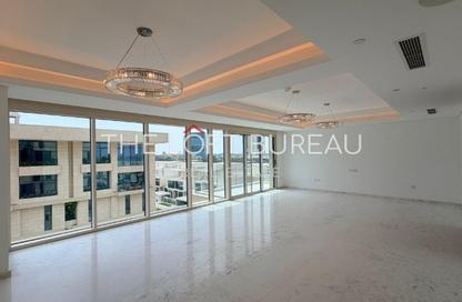 Apartment - 4 Bedrooms - 5 Bathrooms for rent in Crystal Residence - Gewan Island - The Pearl Island - Doha