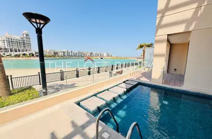 Villa - 5 Bedrooms - 7 Bathrooms for rent in Abraj Bay - Abraj Quartiers - The Pearl Island - Doha Villa - 5 Bedrooms - 7 Bathrooms for rent in Abraj Bay - Abraj Quartiers - The Pearl Island - Doha